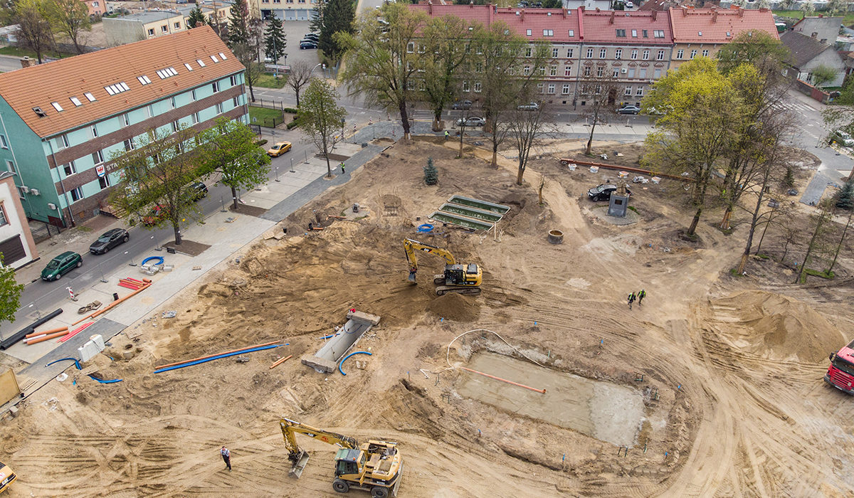 Przebudowa Placu Bohaterów wraz z infrastrukturą towarzyszącą w miejscowości Słubice